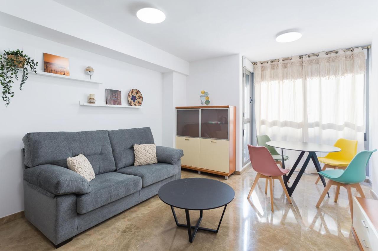 Appartamento Piso Familiar Cerca Del Centro, Ac Y Wifi Gratis *